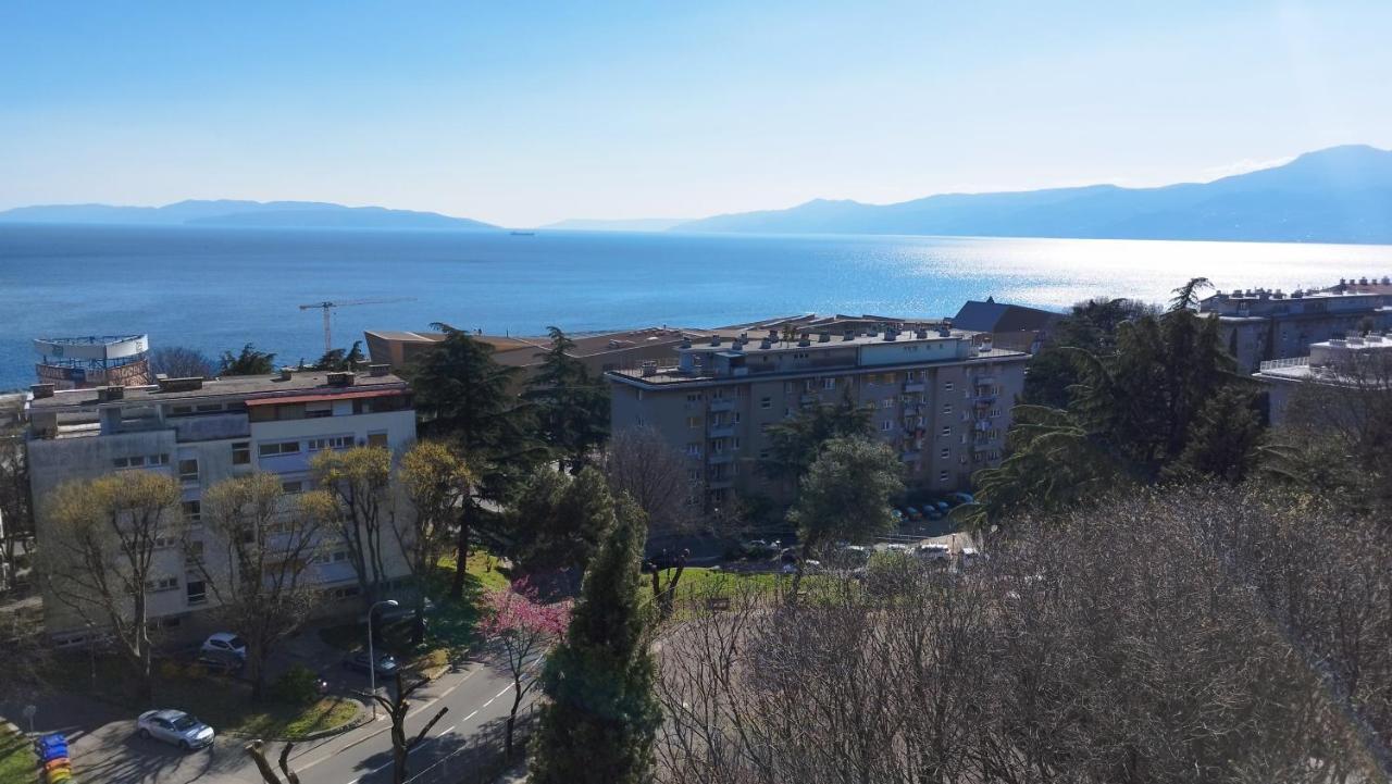 Apolonija Apartment Rijeka Luaran gambar